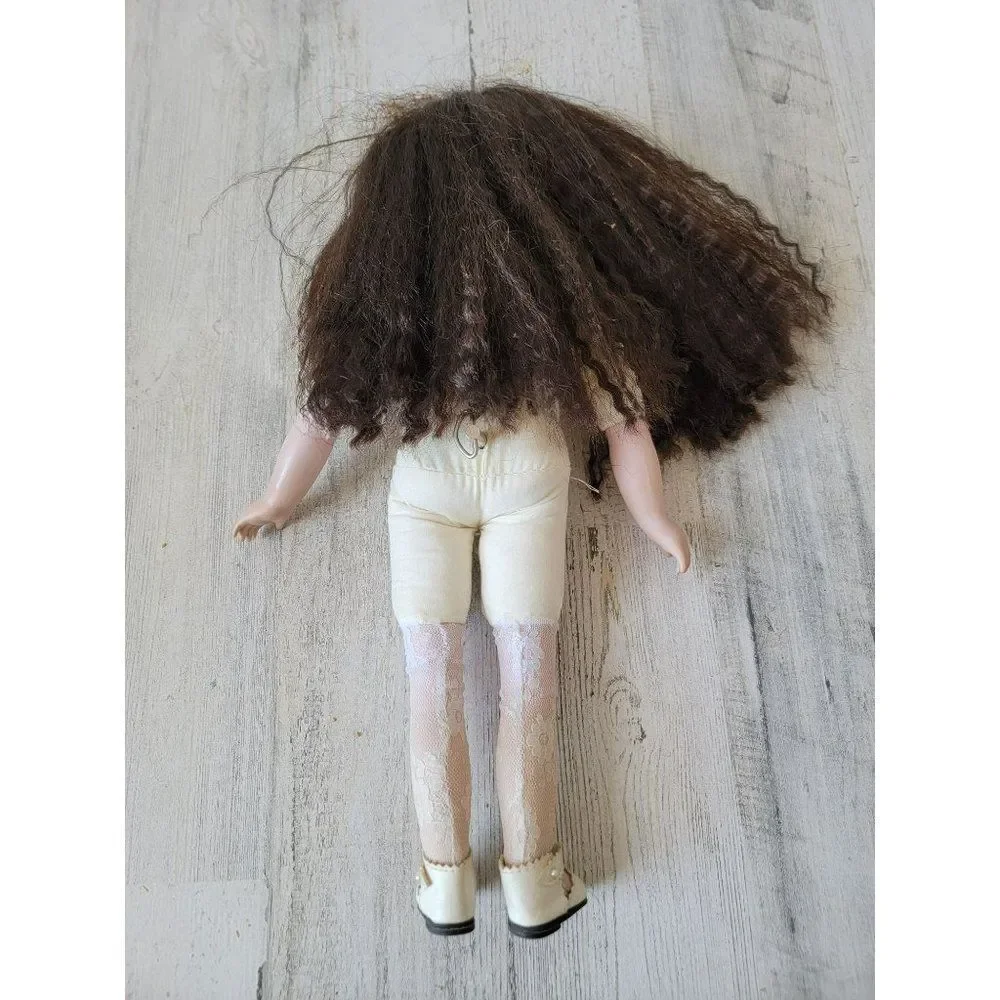 Vintage‎ wind up AS IS girl porcelain doll collectible school girl